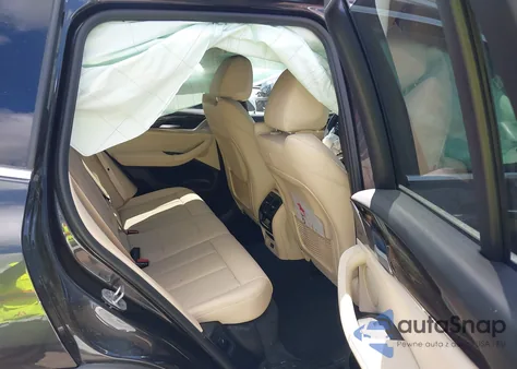 2022 BMW X3 xDrive30I z USA, uszkodzony, nr VIN 5UX53DP00N9K59857